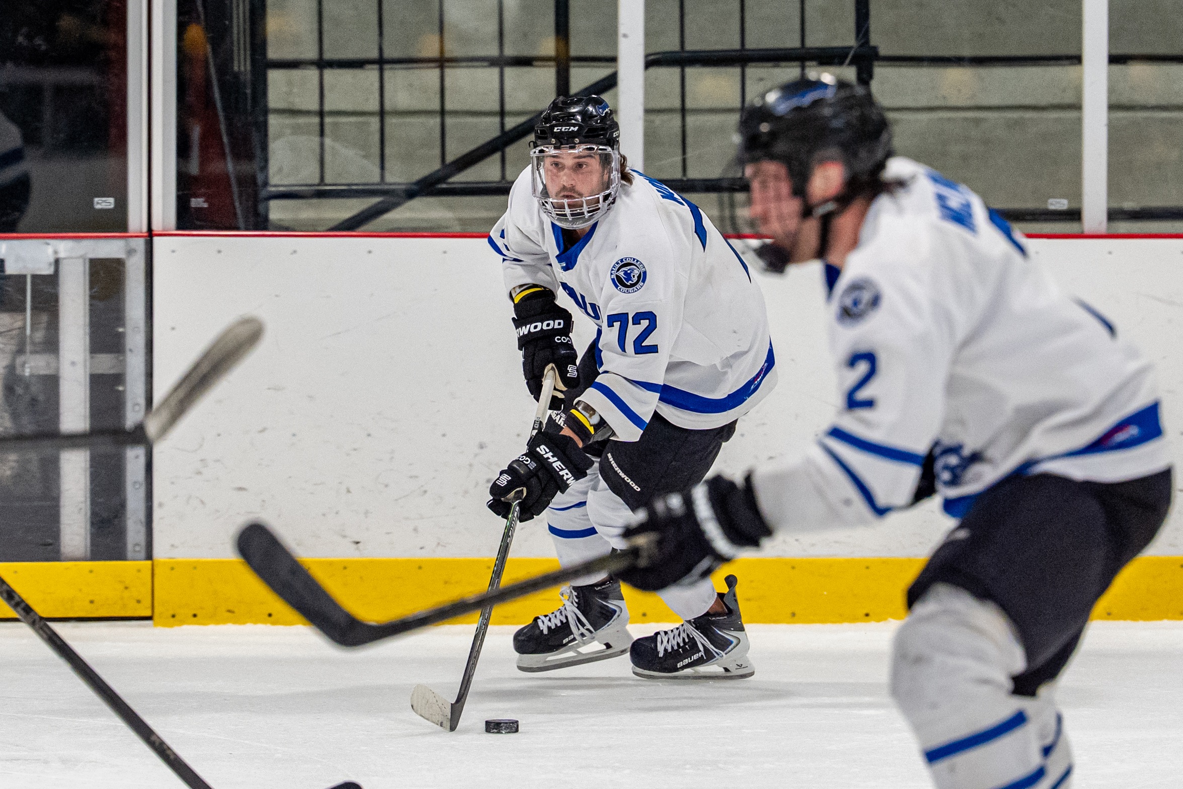 Sault Cougars Split Weekend Series with Adrian Bulldogs: Kovacs Leads Comeback with Hat Trick