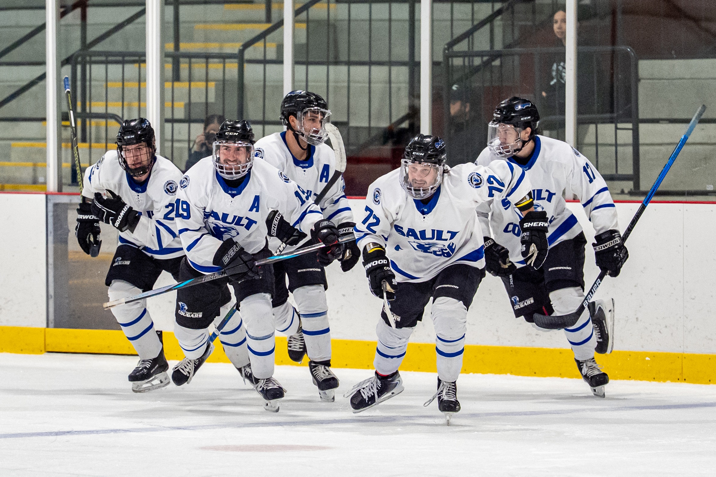 Cougars Cap Turbulent Road Swing with Statement Win Over Davenport